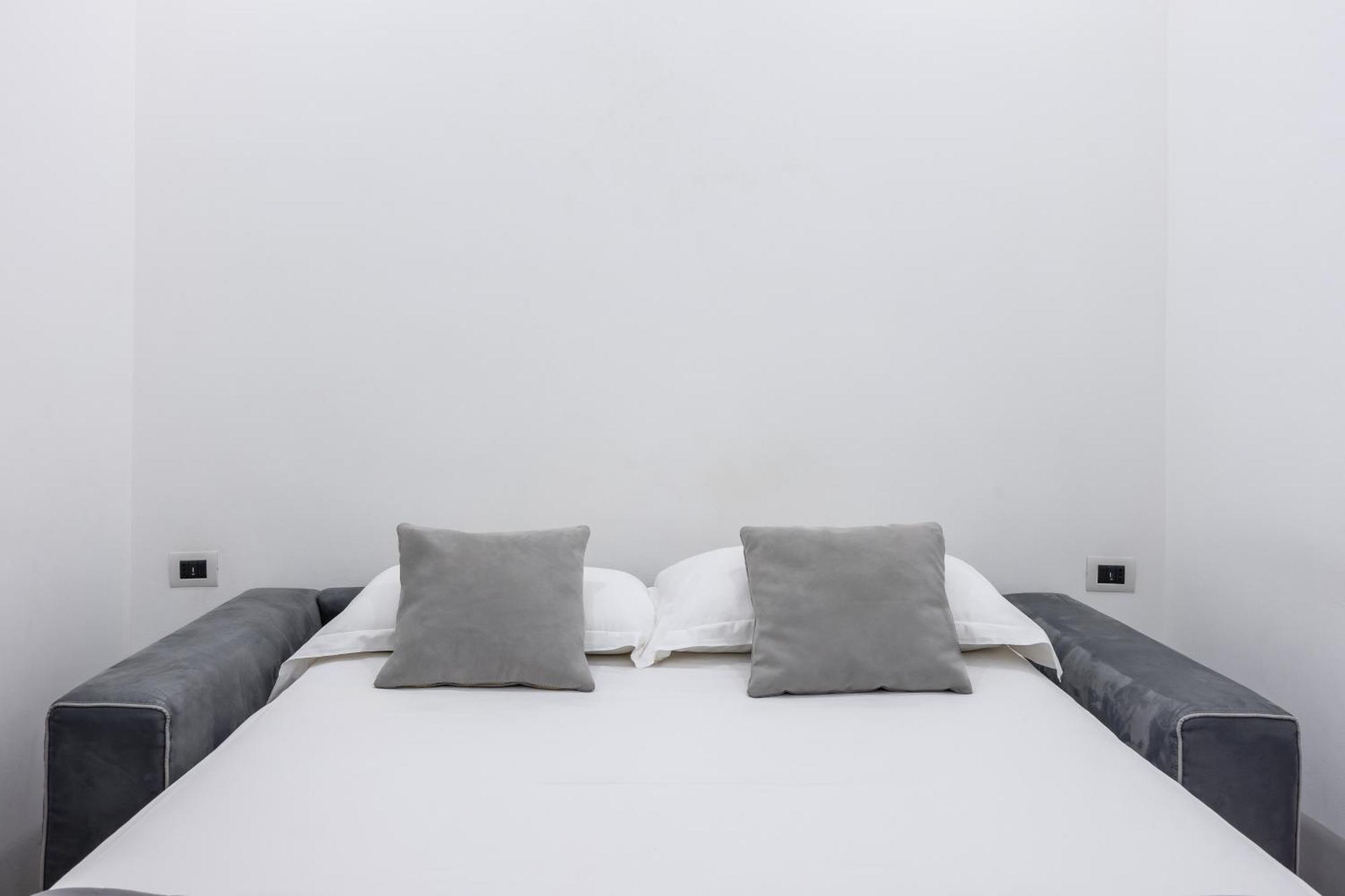 Palazzo Mormando - Industrial Apartment 那不勒斯 外观 照片
