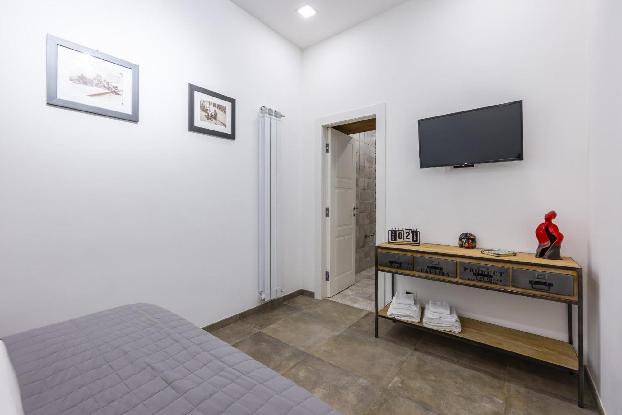 Palazzo Mormando - Industrial Apartment 那不勒斯 外观 照片